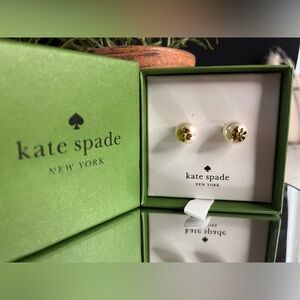 Kate Spade Pearl Clover Stud Earrings NWT | Gold Tone Logo Studs Gift Box